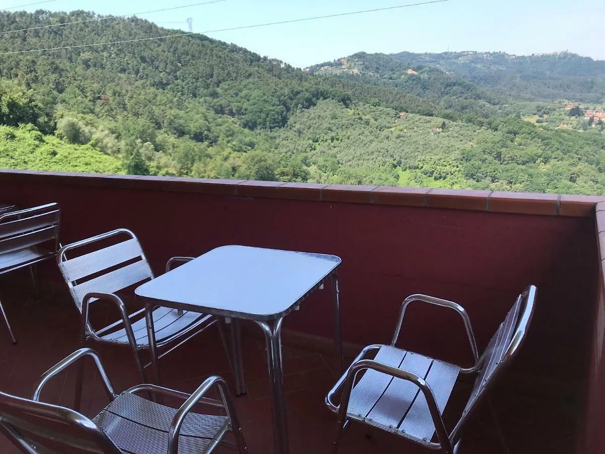 B&B La Casa Di Alice Камайоре Отель типа 