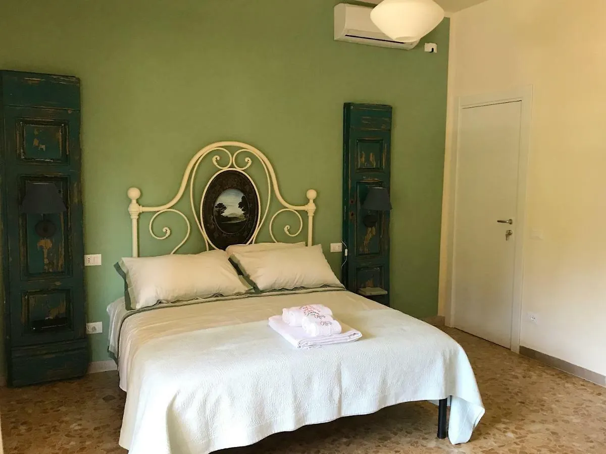 B&B La Casa Di Alice Camaiore Italië